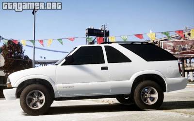 Chevrolet Blazer LS 2dr 4x4 v1.0